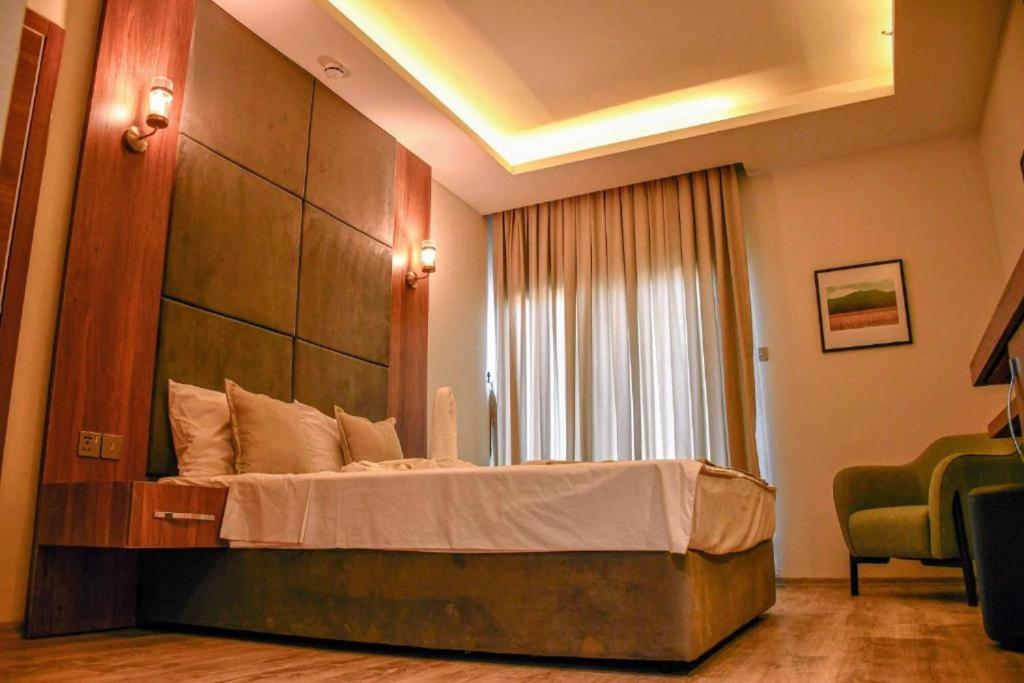 Mimoza Beachfront Hotel & Restaurant Famagusta (Northern Cyprus) Bagian luar foto