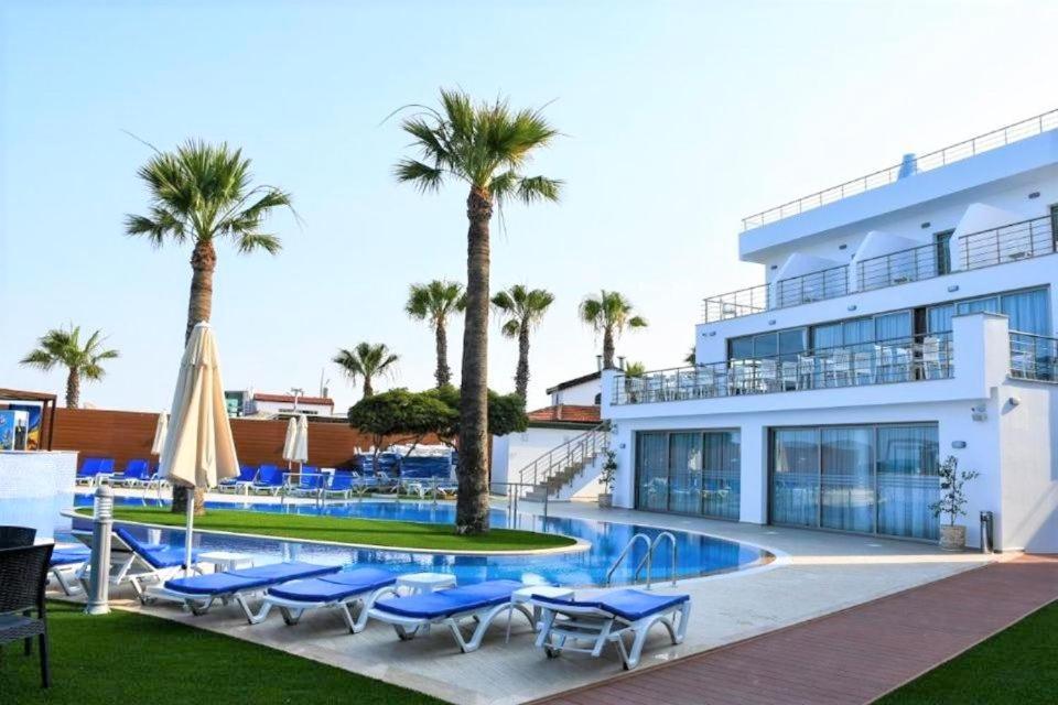 Mimoza Beachfront Hotel & Restaurant Famagusta (Northern Cyprus) Bagian luar foto